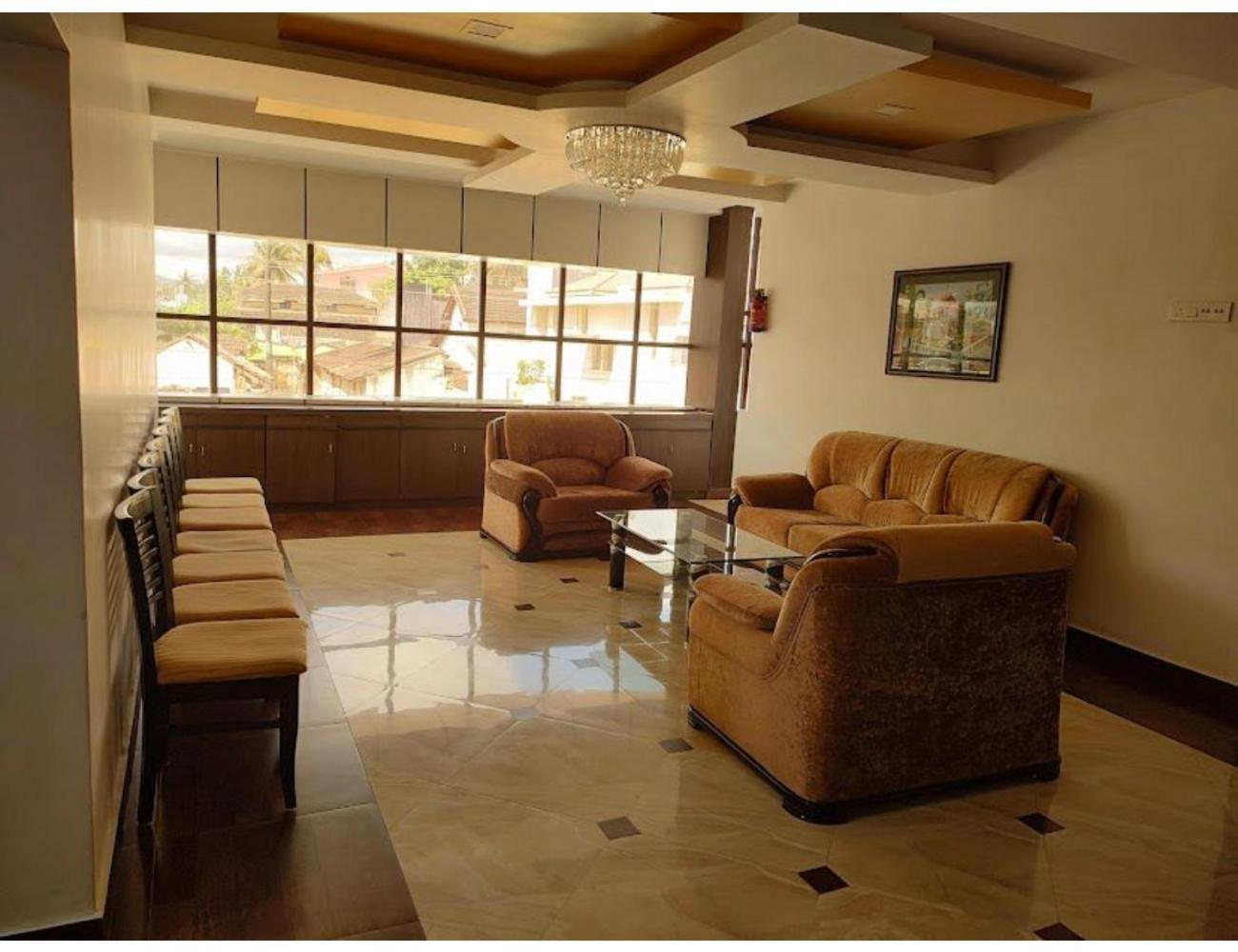The Grand Krishna Luxury Hotel, Chikmagalūr Eksteriør bilde