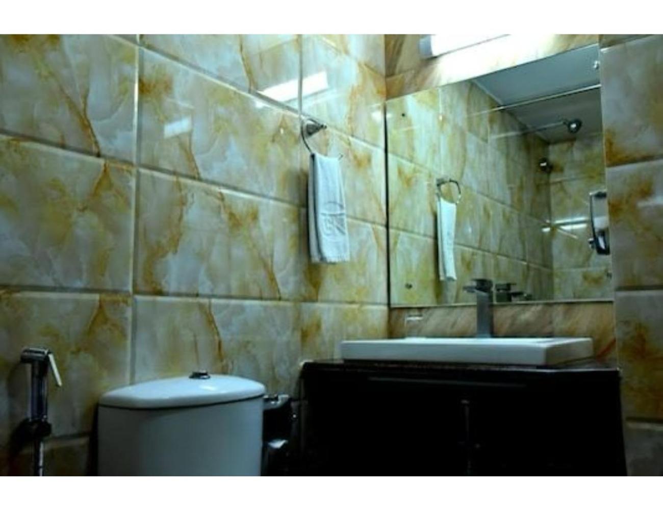 The Grand Krishna Luxury Hotel, Chikmagalūr Eksteriør bilde